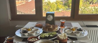 ザ ユチェダー オテル