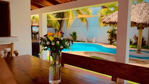 In-room dining - Rancho Los Chatos (Sonsonate)