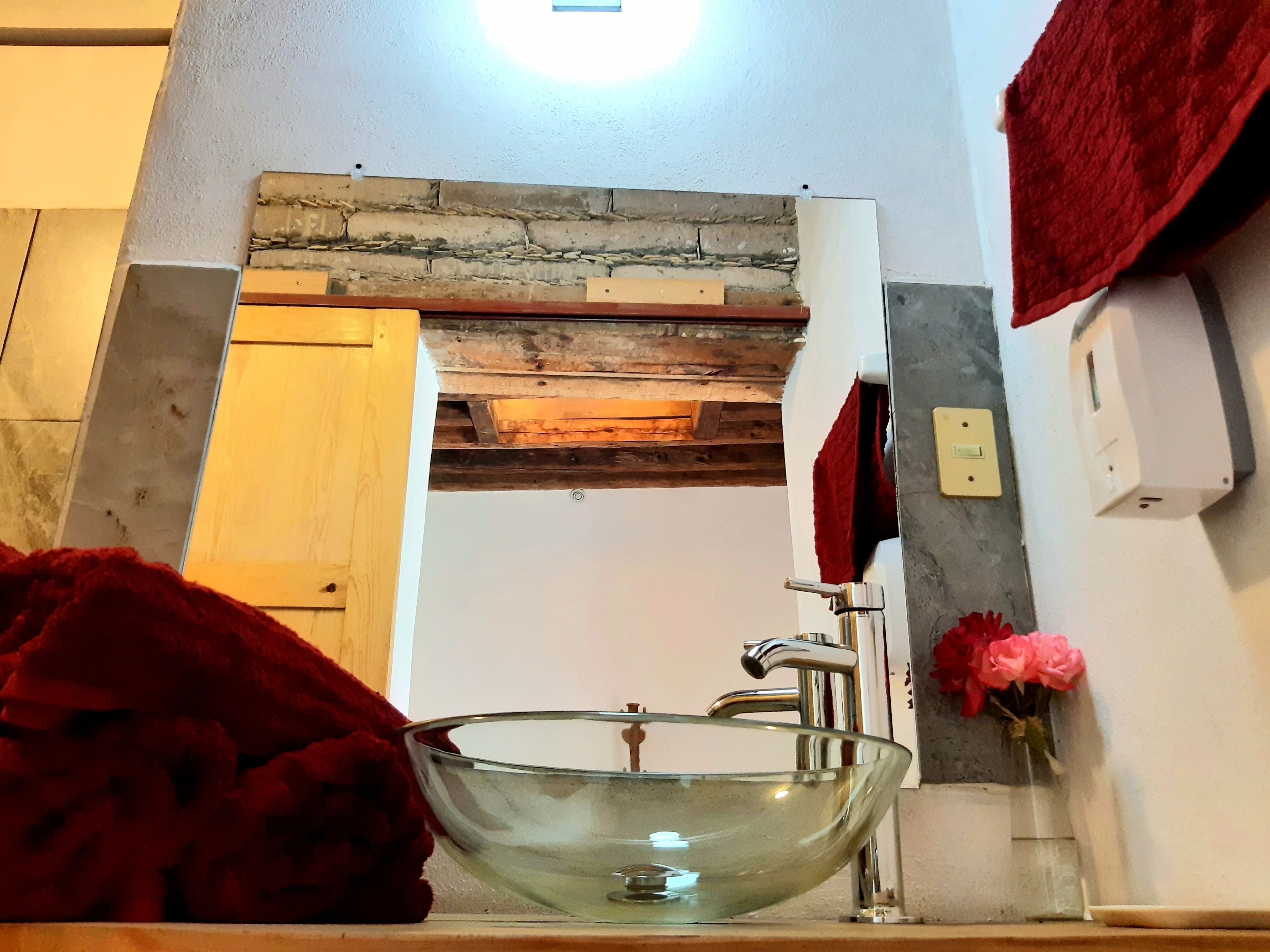 room, 1 king bed, non smoking | free wifi, bed sheets