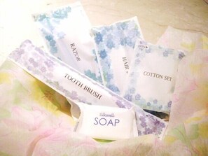 Bathroom amenities - Mizusawa Kita Hotel (Oshu)