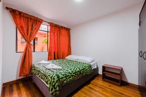 Wifi gratis y ropa de cama 