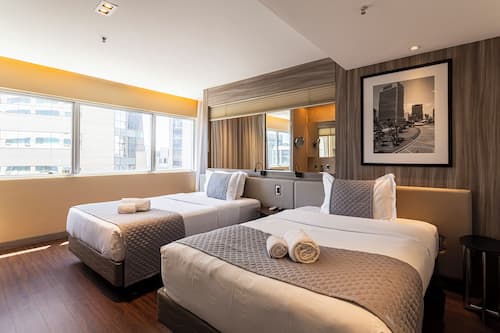 1 bedroom, Egyptian cotton sheets, premium bedding, pillowtop beds