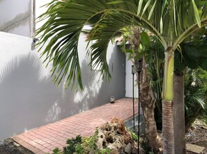 Pintu masuk interior