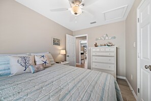 5 bedrooms, iron/ironing board, free WiFi, bed sheets