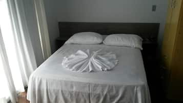 1 bedroom, desk, blackout curtains, free WiFi