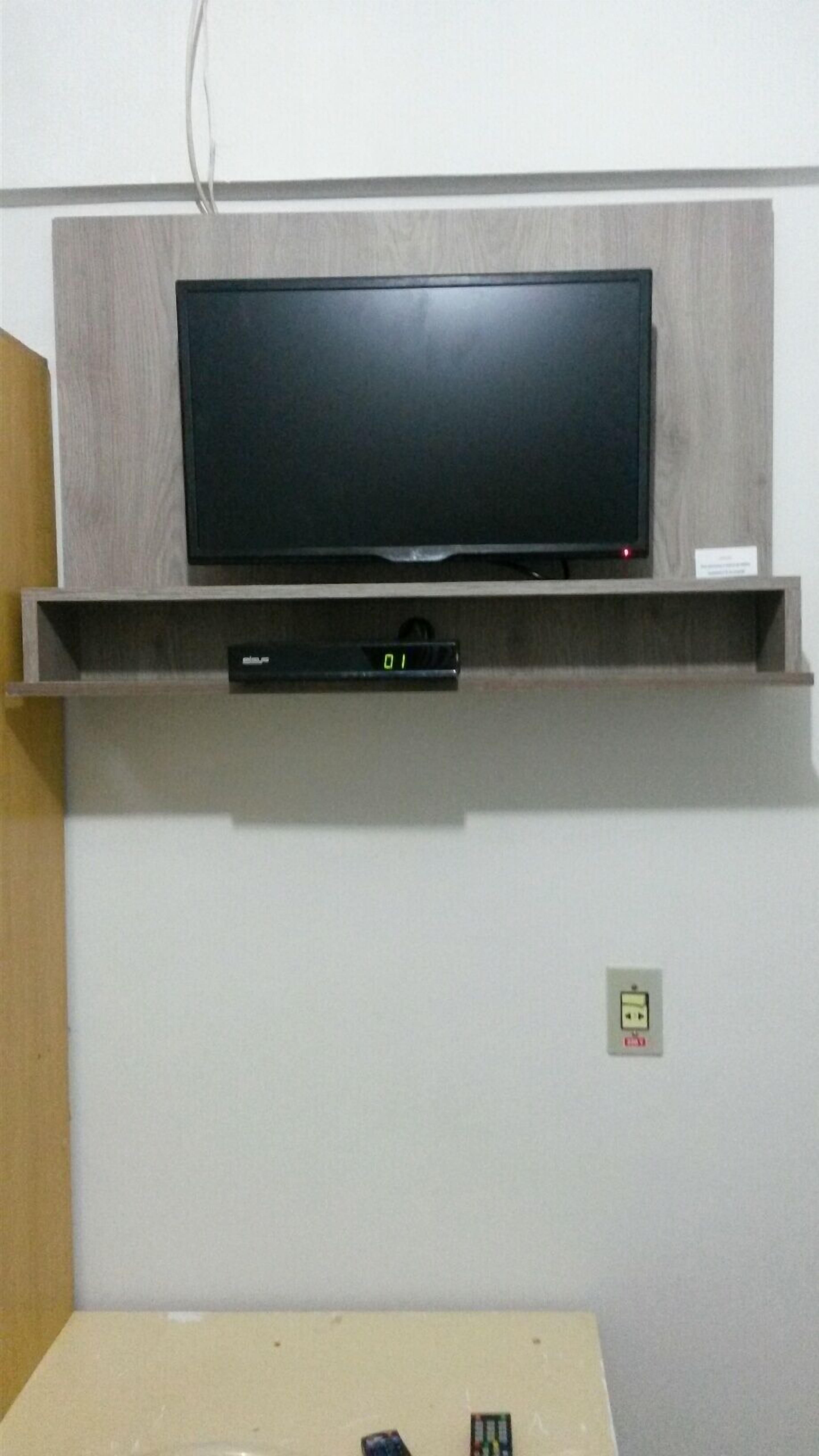 comfort double or twin room, multiple beds | television