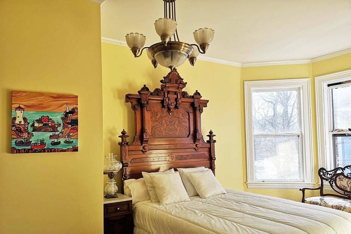 Chambre Double Deluxe, 1 grand lit (Jacuzzi Tub) | Rideaux occultants, fer et planche à repasser, lits bébé (en supplément)