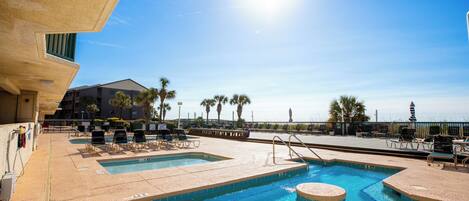 Piscine intérieure, piscine chauffée