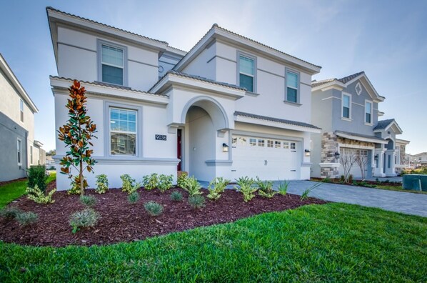 House, Multiple Beds | Front of property