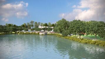 House, Multiple Beds | Lake