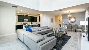 House, 5 Bedrooms | Living area - Champions Gate Exec Villas- 1547fd (Davenport)