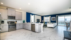 House, Multiple Beds | Private kitchen - Champions Gate Exec Villas- 1583pd (Davenport)