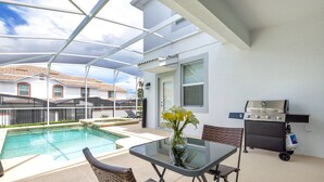Outdoor pool - Champions Gate Exec Villas- 1555fd (Davenport)