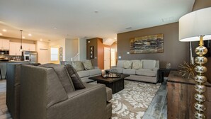 House, 6 Bedrooms | Living area | LCD TV - Champions Gate Exec Villas- 1517mb (Davenport)