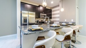 House, 5 Bedrooms | Private kitchen - Champions Gate Exec Villas- 1603mvd (Davenport)