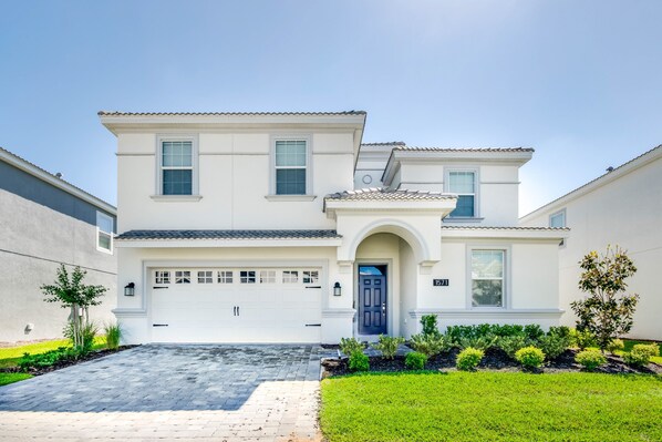 House, Multiple Beds | Front of property