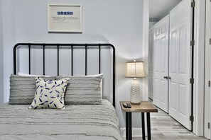 4 Schlafzimmer, Bügeleisen/Bügelbrett, WLAN, Bettwäsche