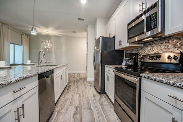 Townhome, 4 Bedrooms | Private kitchen - Champions Gate Exec Villas- 1594mvd (Davenport)