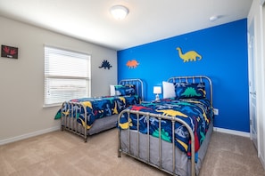 House, Multiple Beds
