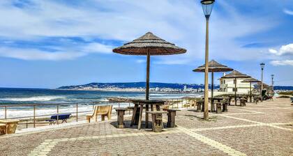 In the center of Portugal, in nature in a rustic house with garden and river