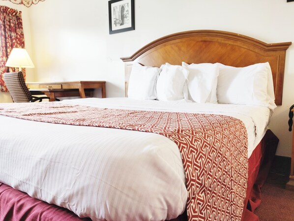 مكتب وواي فاي مجانًا وملاءات أسرّة