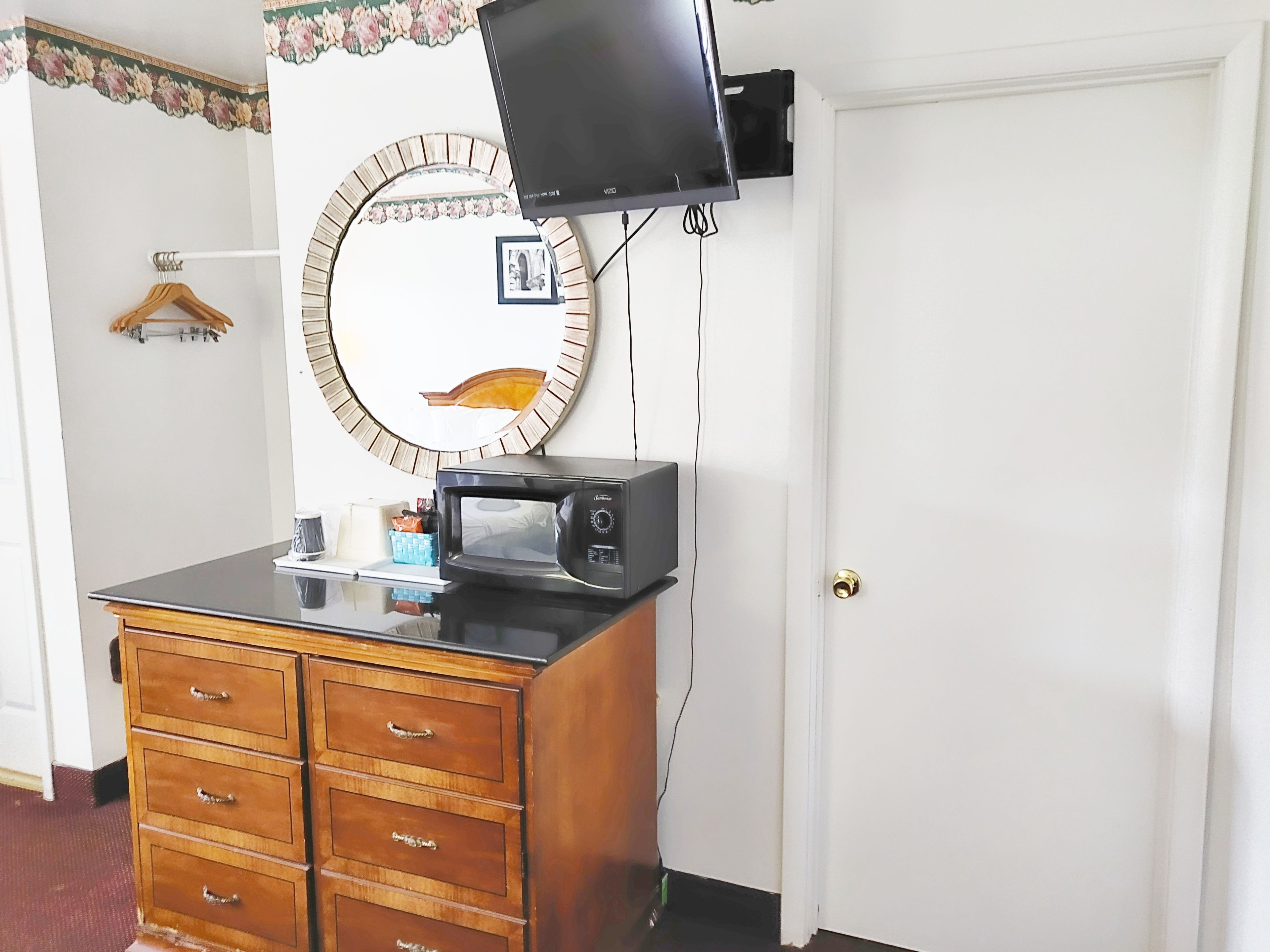 Photo - Countryside Inn Richmondville