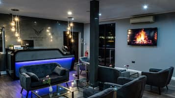 Coin salon dans le hall