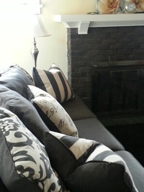 智能電視、書籍