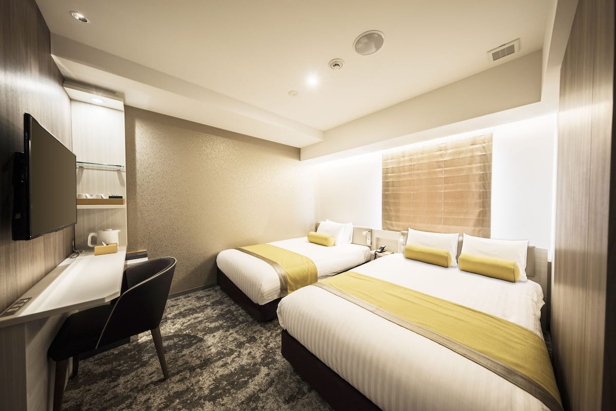 1 bedroom, premium bedding, soundproofing, free WiFi