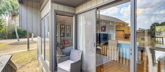 Golfer's Getaway! Modern Diamondhead Condo