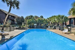 Pool - Golfer's Getaway! Modern Diamondhead Condo (Diamondhead)