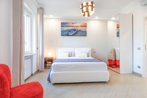 2 chambres, bureau, fer et planche à repasser, Wi-Fi