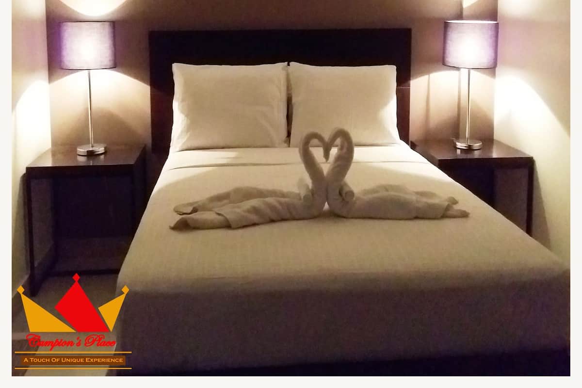1 bedroom, premium bedding, minibar, in-room safe