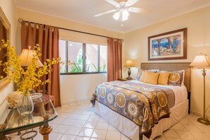 3 bedrooms, in-room safe, iron/ironing board, travel crib - Spacious Open Floor plan-3 Bedroom 3 Bath-New Pickle ball Courts (Los Cabos)