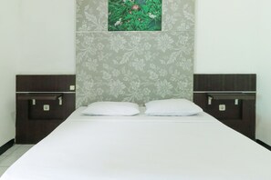 Standard Double Room | Desk, free WiFi
