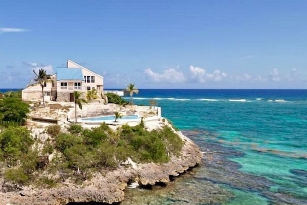 The Point House Oceanfront Rental with Oceanfront Pool