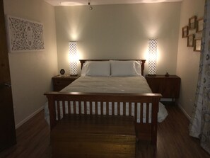 2 habitaciones, tabla de planchar con plancha y wifi gratis 