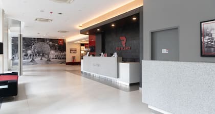 Red Planet BGC The Fort