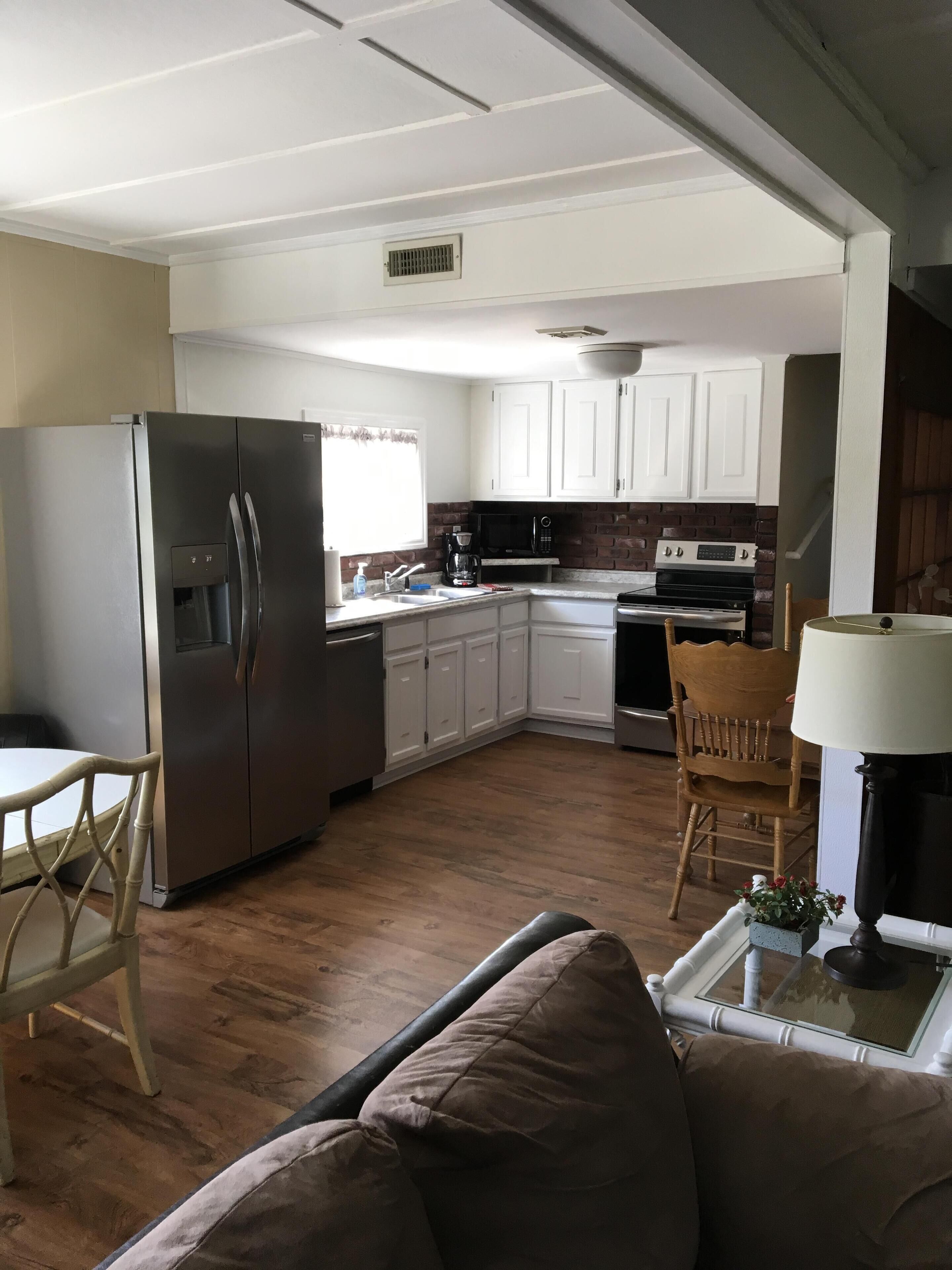 Large Four Bedroom Apartment One mile from Ocean City NJ