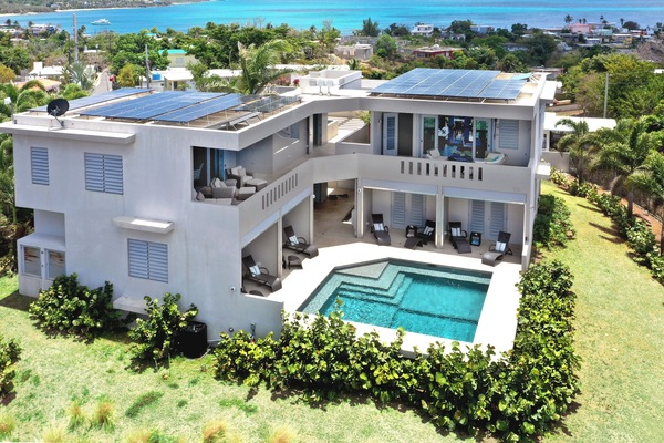 Several levels of breath taking views