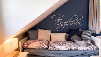 3 sovrum, skrivbord, strykjärn/strykbräda och gratis wi-fi