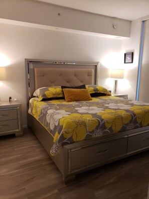 1 soveværelse, skrivebord, Wi-Fi, sengetøj