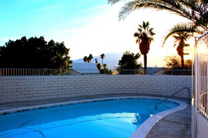 Piscine extérieure
