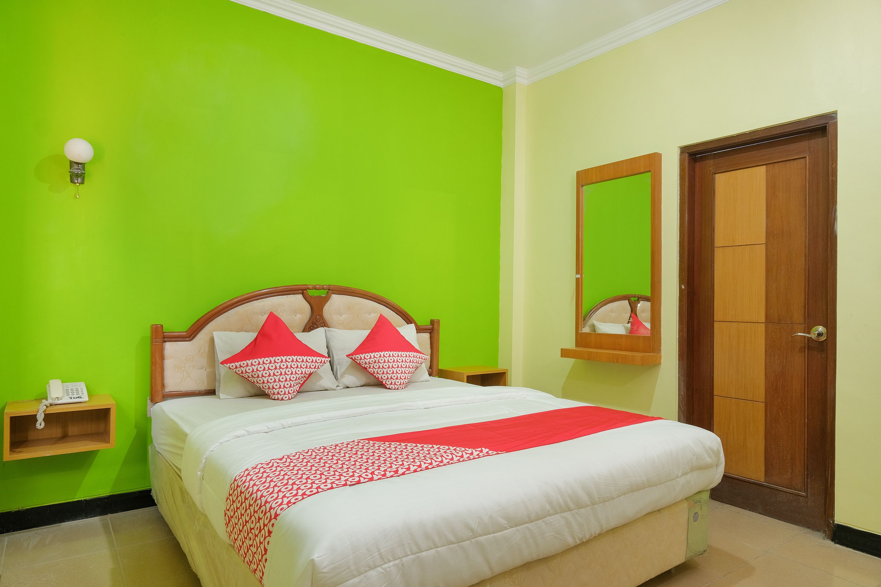 Deluxe Double Room, 1 Double Bed | Free WiFi, bed sheets