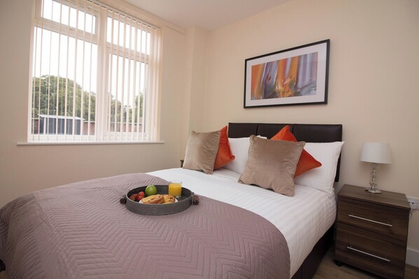 2 soverom, strykejern/-brett og wi-fi (inkludert)