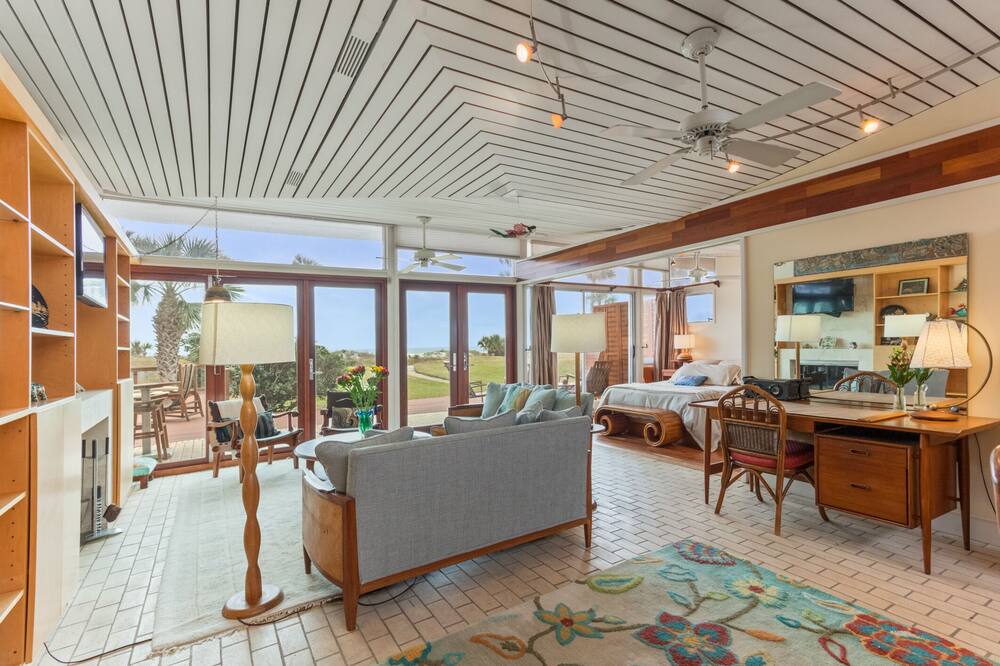 Atlantic Beach Condo