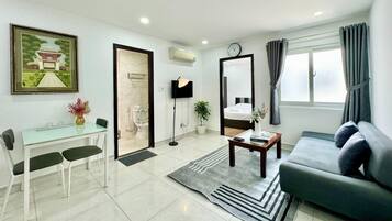 Lägenhet Standard - 1 sovrum | Skrivbord, arbetsyta för laptop, ljudisolering och strykjärn/strykbräda