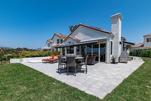 Outdoor dining - Monarch Golf Course 11th Hole  with Catalina Island OV, Guard Gated Community (Dana Point)