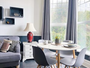 Dining - PORTHMINSTER VIEW - Beautiful seaside apartment with balcony overlooking St Ives (St. Ives)