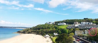 VISTA A PORTHMINSTER - Hermoso apartamento con terraza con vista a St Ives